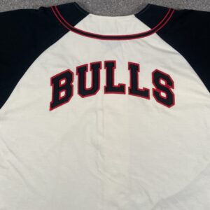 90’s starter/bulls shirt